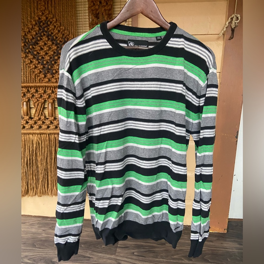 Ocean Current green sweater